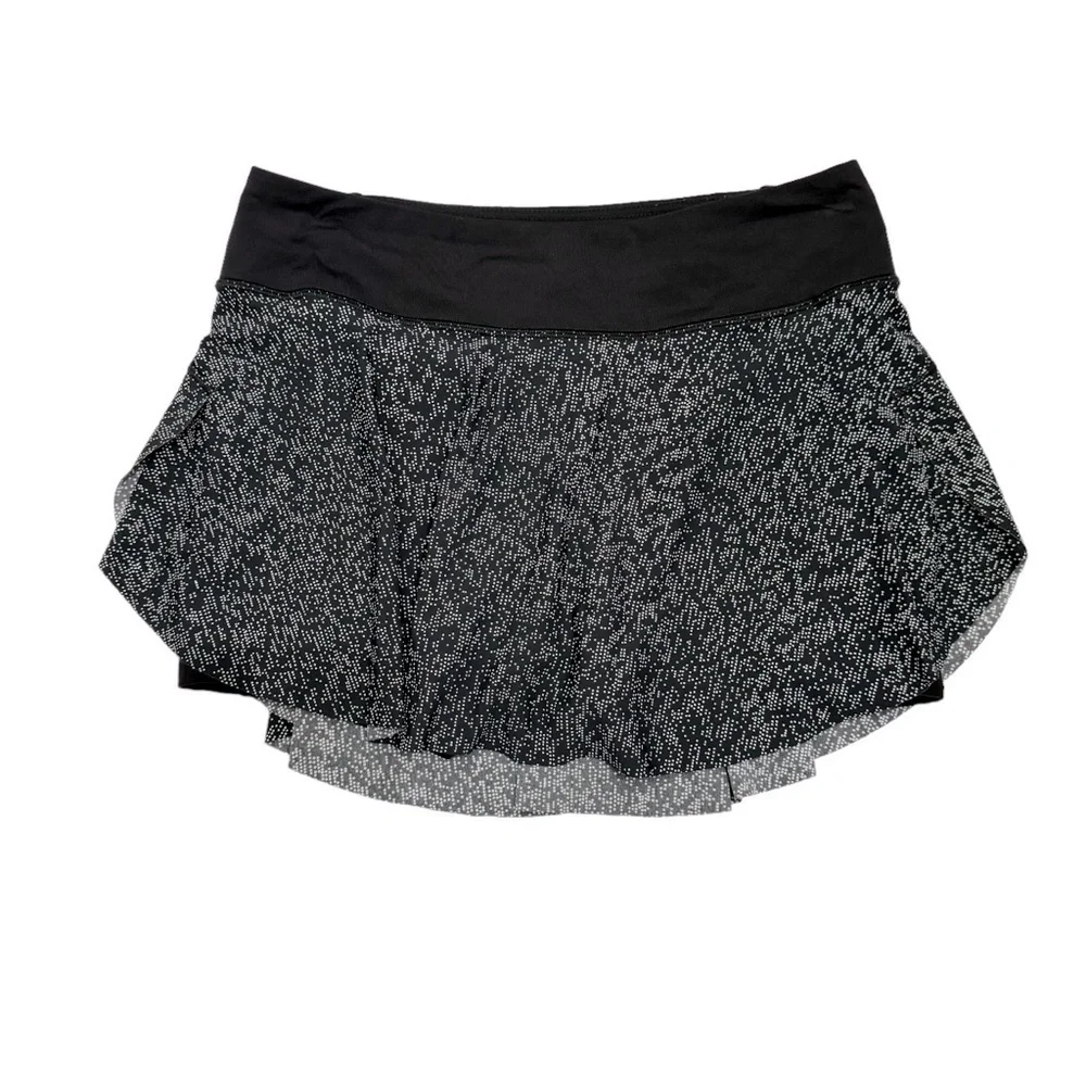 lululemon Quick Pace Skirt‎ Soundwave White Black Sz 4